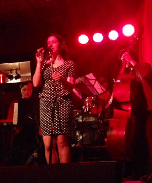 Allegra singing at Tammany Hall 2.JPG