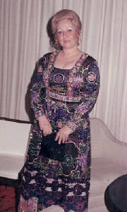 AuntGloriain1971.jpg