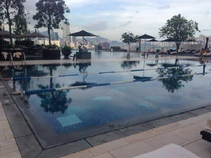 The Four Seasons infinity pool.jpg