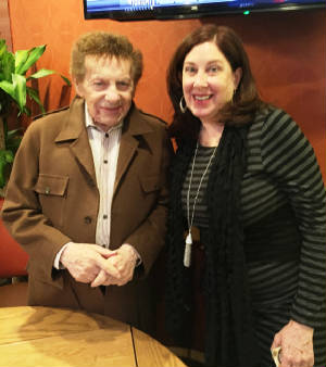 With Jackie Mason at the Westway Diner.JPG