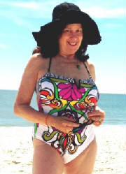 Pattieinfloweredswimsuit.JPG