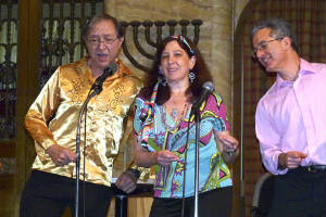 Purim2012KingssongbyJaneZande.jpg