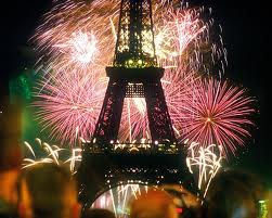 EiffelToweronNewYearscolorful.jpg