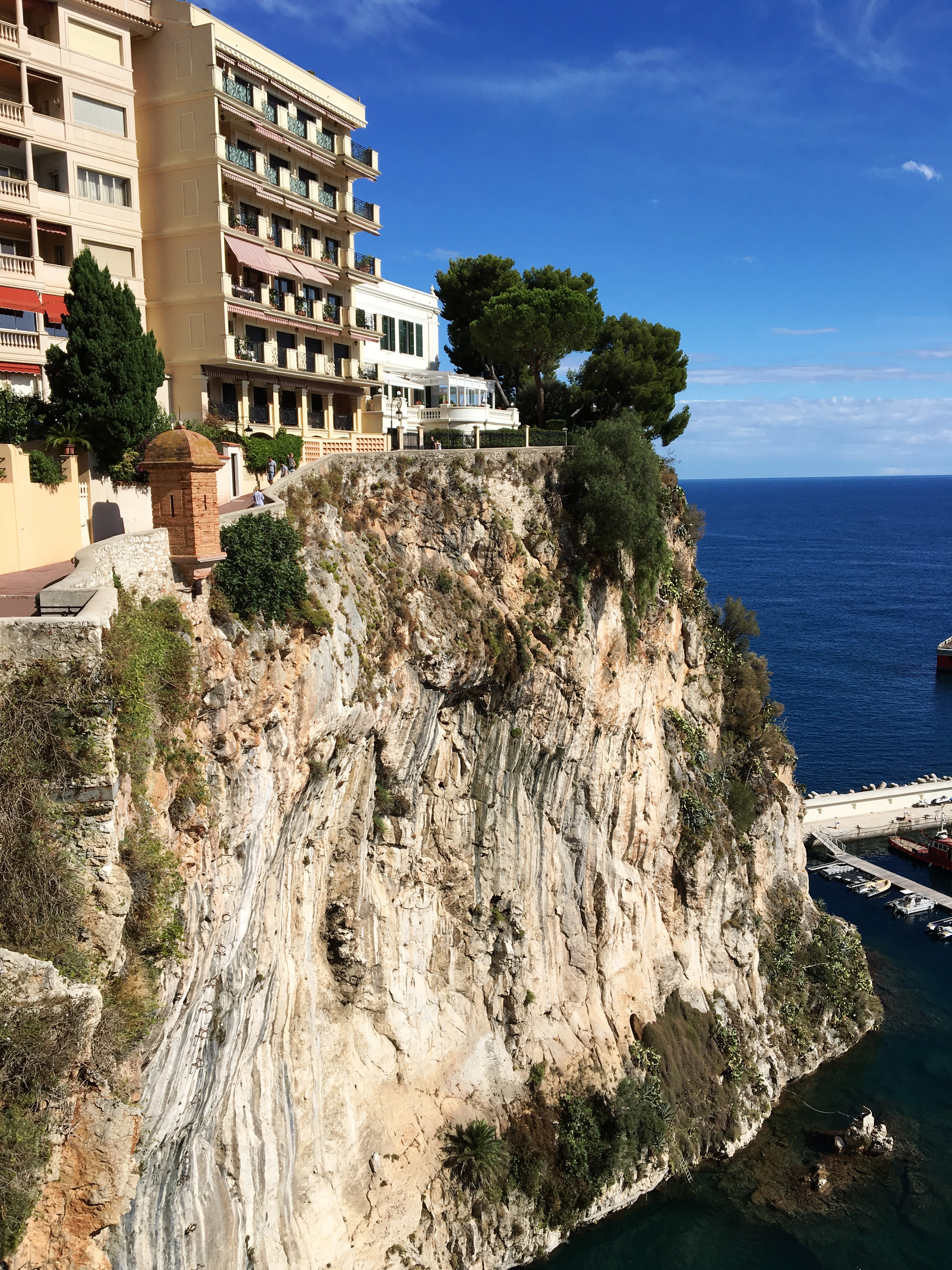 Monaco cliffs.JPG