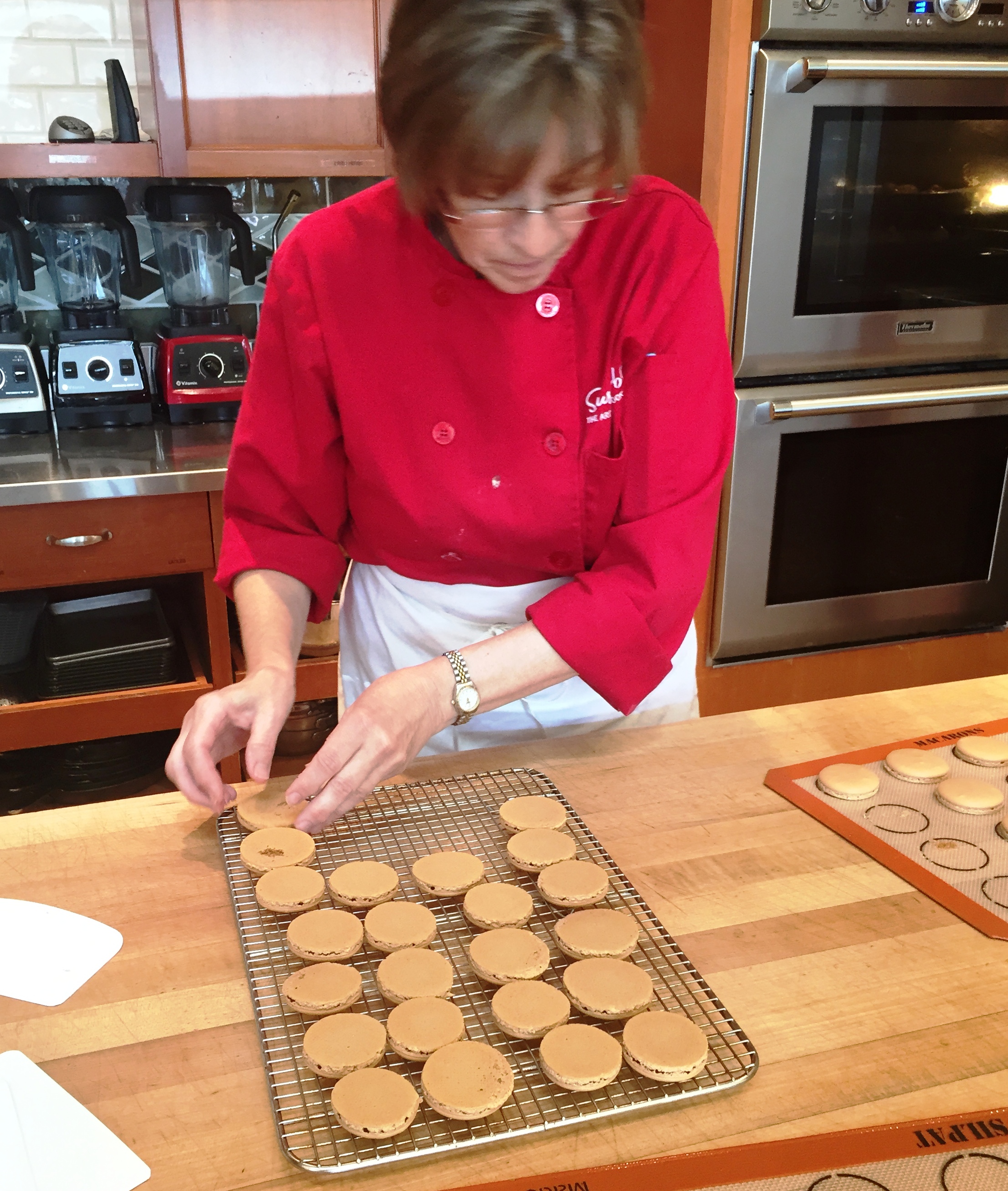 She placed the wafers on a cooling rack.JPG