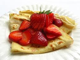 crepeswithstrawberries.jpg