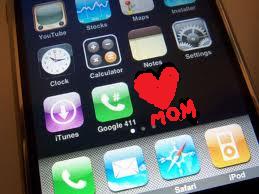 iPhoneapwithMOM.jpg